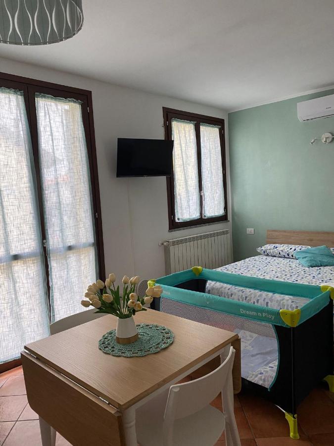 Apartamento Il Tulipano Trezzano Rosa Exterior foto